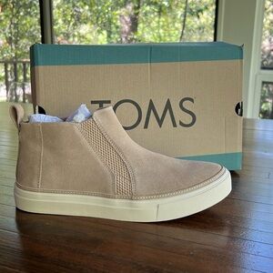 *NEW* Toms Bryce Slip On Shoes 9